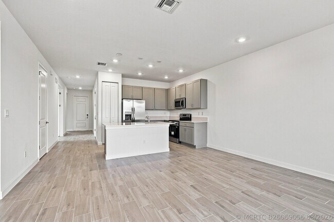 Building Photo - 3640 Spanish Cedar Pl