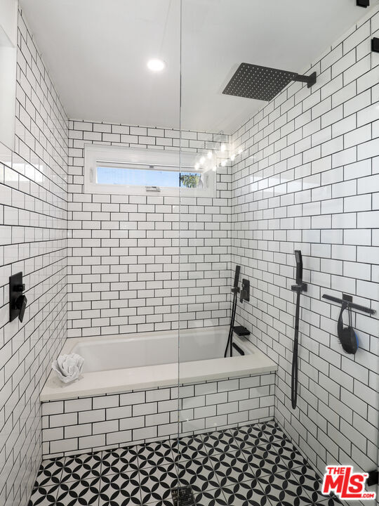 Building Photo - 3741 Woolwine Dr