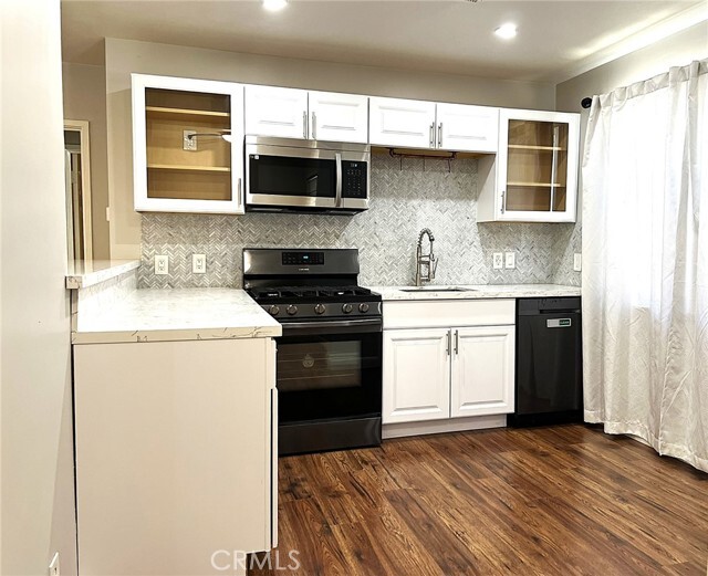 Building Photo - 4544 Edgewood Pl