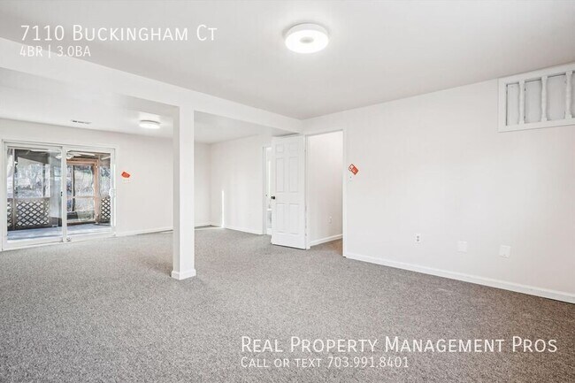 Building Photo - 7110 Buckingham Ct