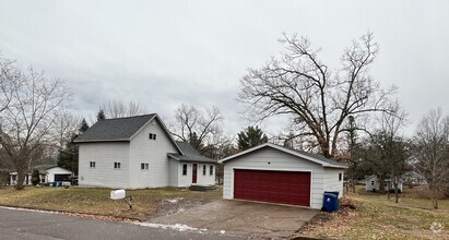 Building Photo - 1017 2nd St