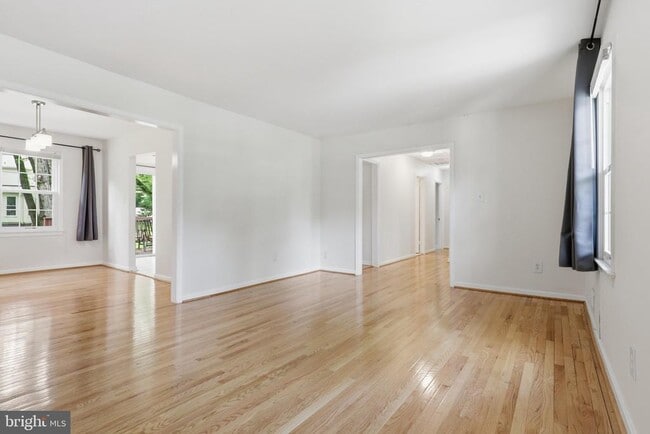 Building Photo - 8747 Arley Dr