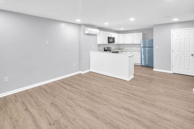 Building Photo - 107 Mink Dr