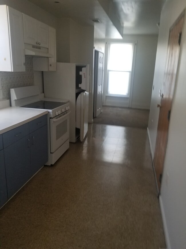 Building Photo - 1312 W Allegheny Ave