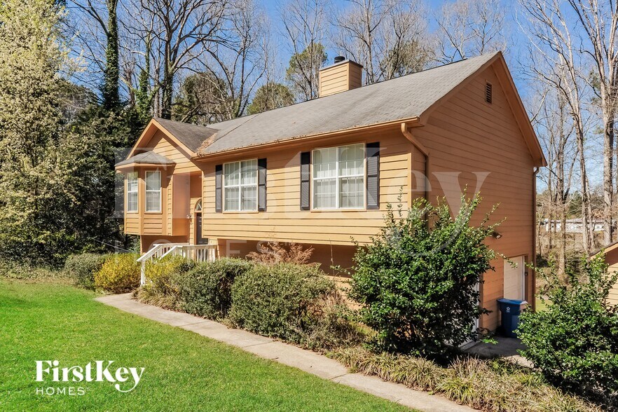 Building Photo - 382 Scenic Ln