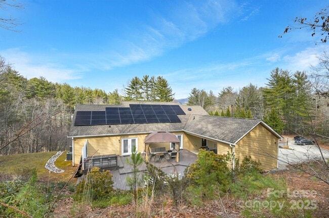 Building Photo - 24 Lamplighter Ln
