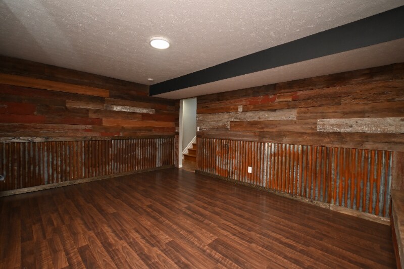 Building Photo - 615 Concord Rd