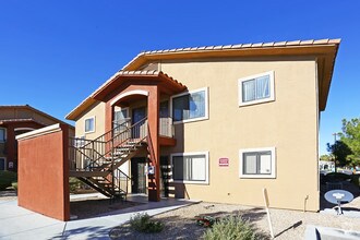 Building Photo - Valley Vista Apartments