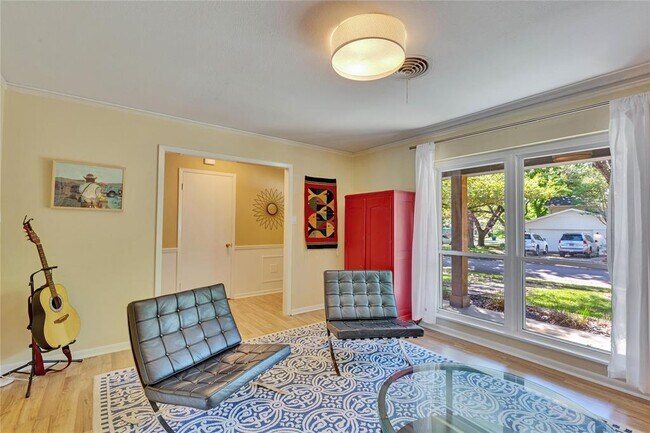 Building Photo - 3000 Mohawk Rd