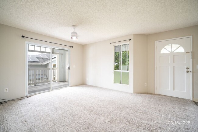 Building Photo - 94-225-225 Paioa Pl