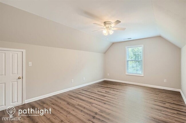 Building Photo - 1201 Eldon Pointe Northwest UNIT