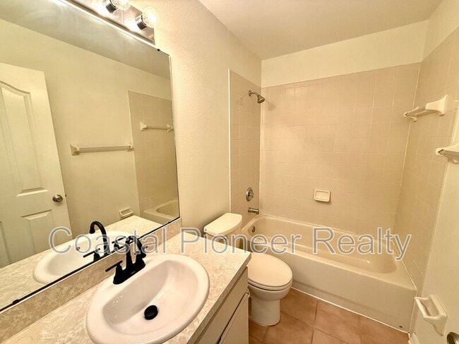 Building Photo - 4311 Deermont Cir