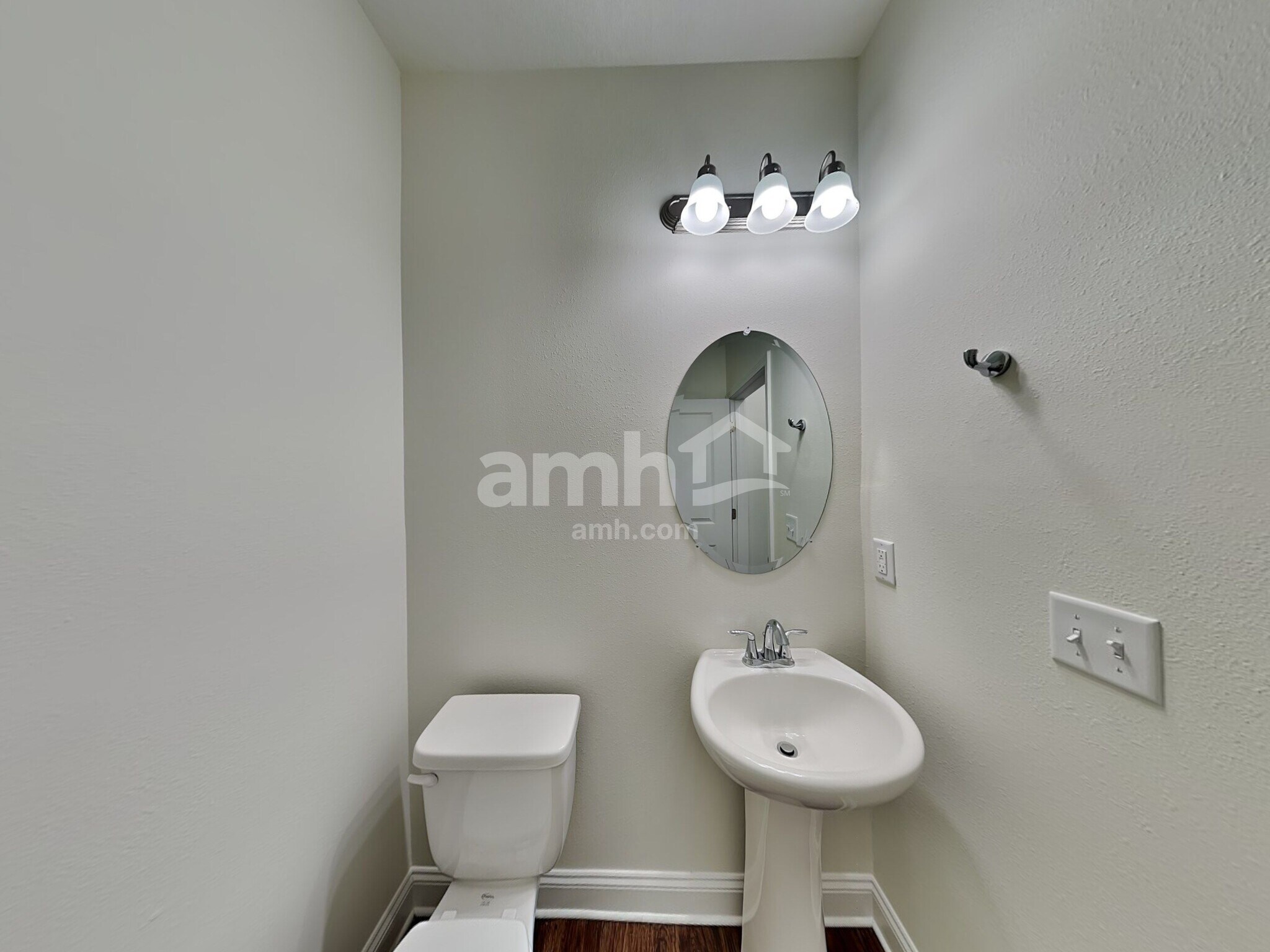 Building Photo - 175 Banyan Frst Dr