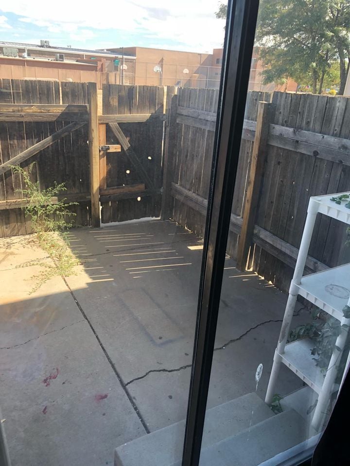 Building Photo - 44 Royal Crest Dr