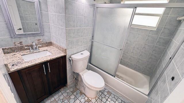 Building Photo - 6980 Scott St