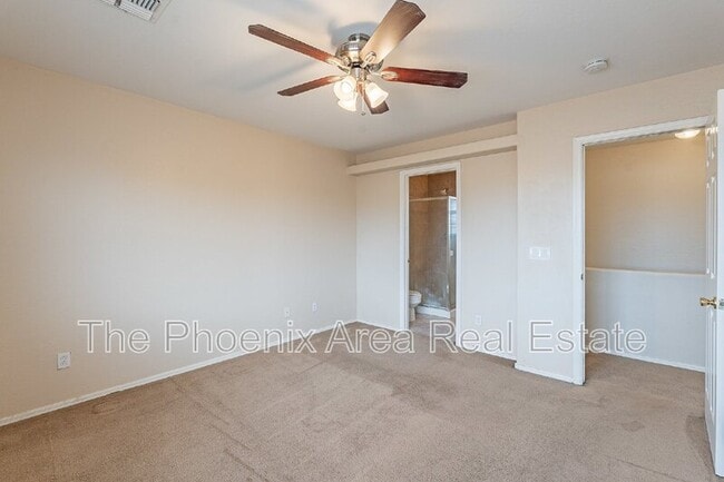 Building Photo - 11928 W Columbine Dr