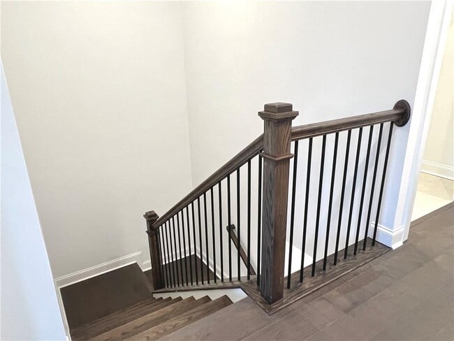 Building Photo - 3347 Goodwin Pk