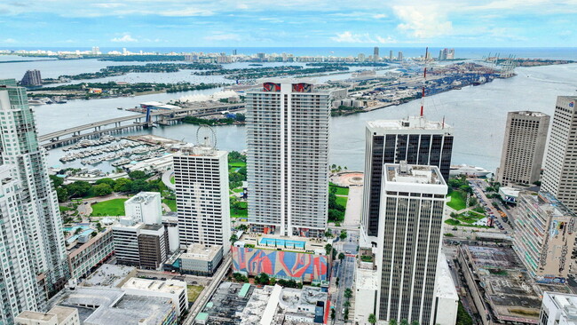 Building Photo - 50 Biscayne Blvd