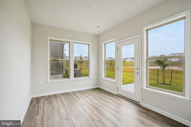 Building Photo - 21812 Hawksbill High Cir