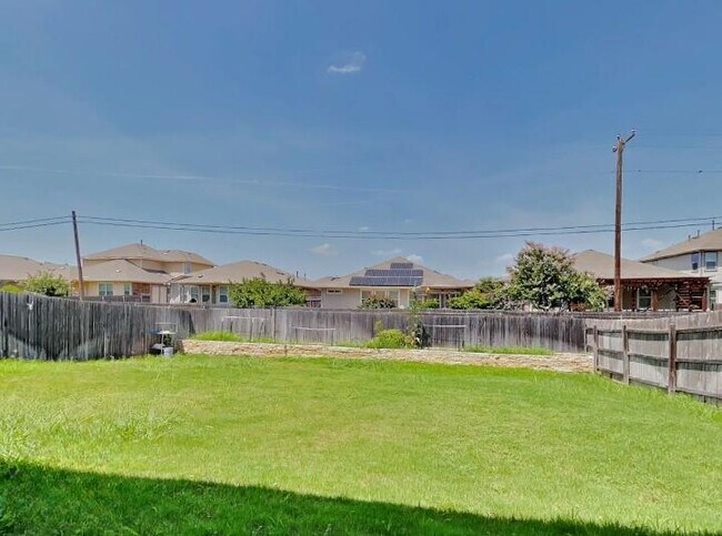 Building Photo - 3610 Thunian Pass