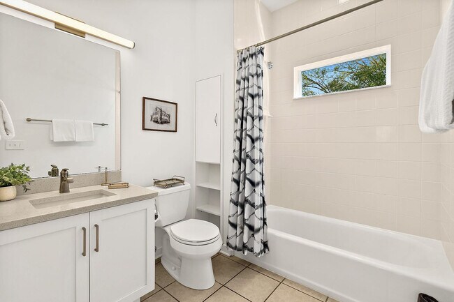 Building Photo - 27 Old Mission Ave