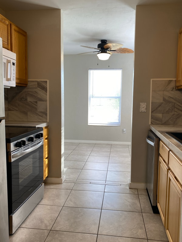 Building Photo - 2901 Garden Terrace NE