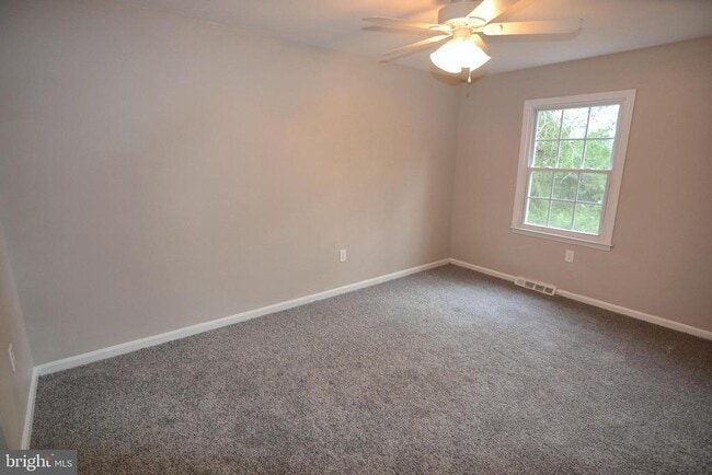 Building Photo - 1666 Albermarle Dr