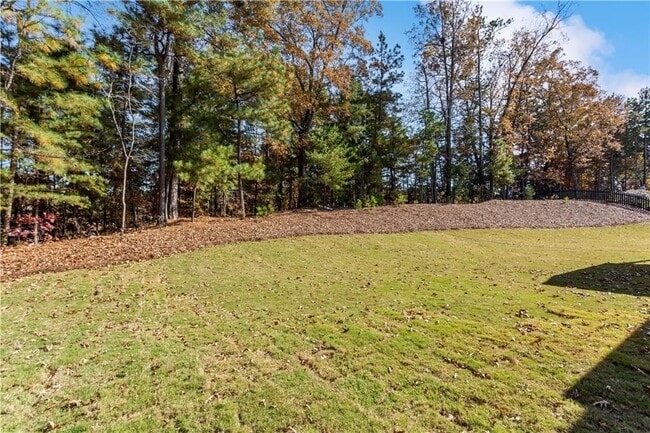 Building Photo - 425 Greyfield Dr