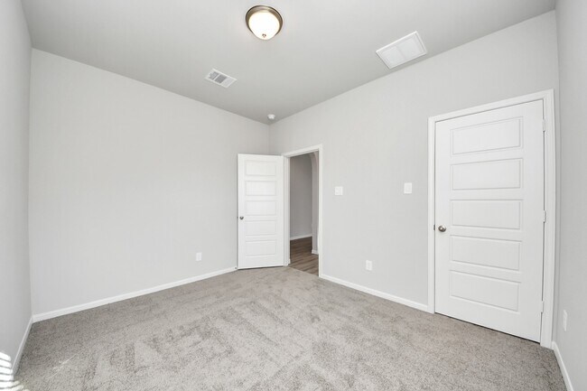 Building Photo - 1472 Sundown Gln Ln