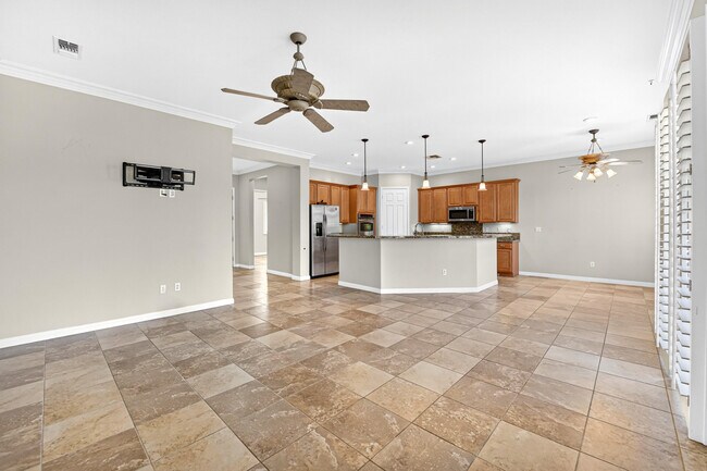 Building Photo - 40139 Calle Mandrina