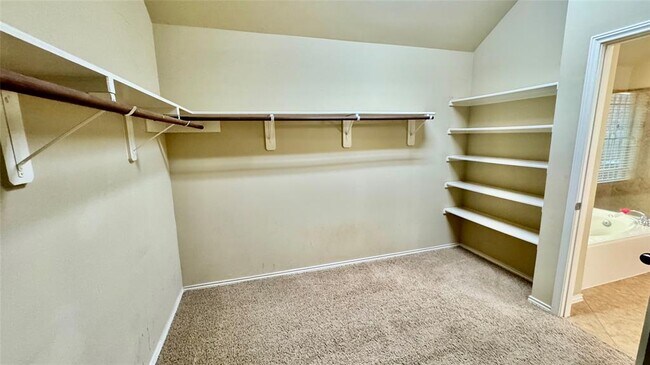 Building Photo - 3811 Windmill Creek Dr