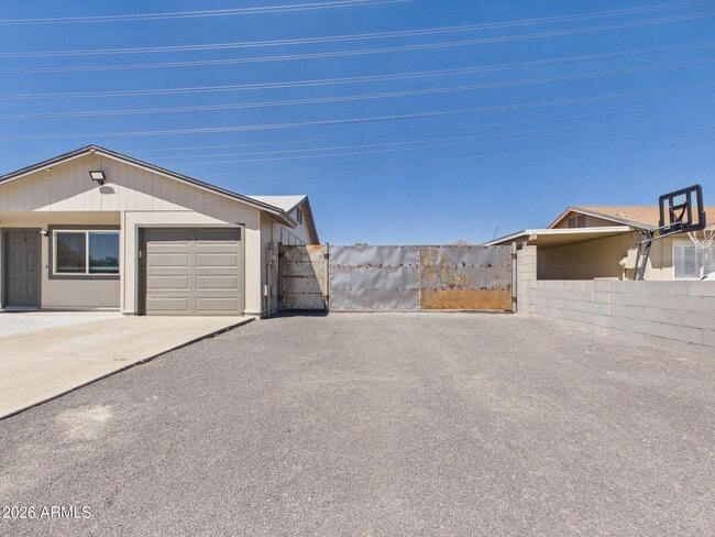 Building Photo - 19826 N 34th Dr