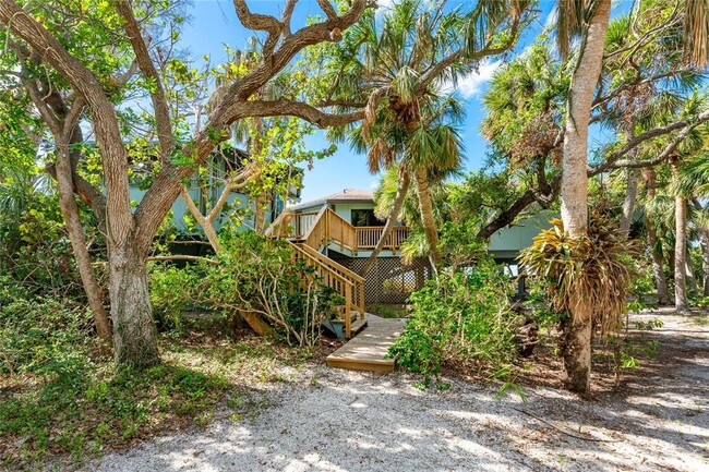 Building Photo - 6580 Manasota Key Rd