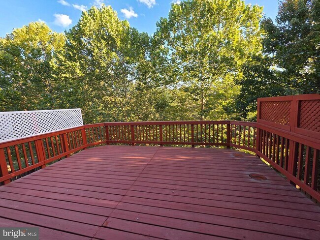 Building Photo - 43855 Chadwick Terrace