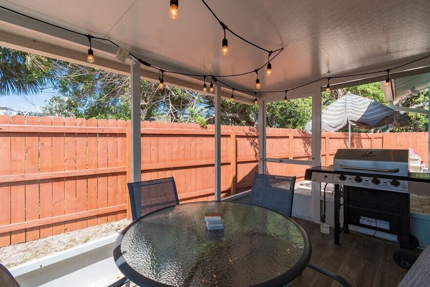 Building Photo - 120 Boskind Rd