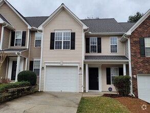 Building Photo - Great 2 Bedroom 2 Bath Townhouse