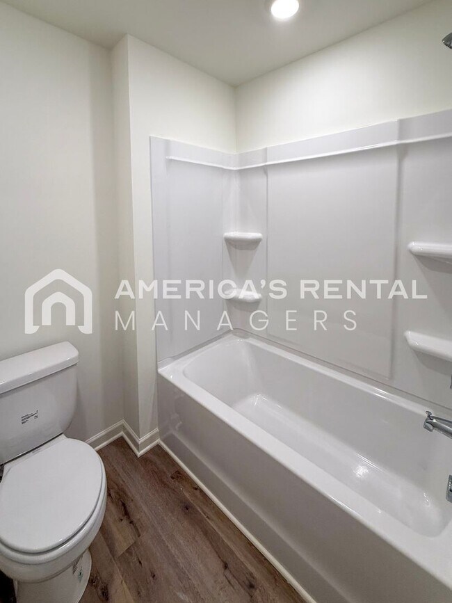 Building Photo - New Construction Home for Rent in Kimberly...