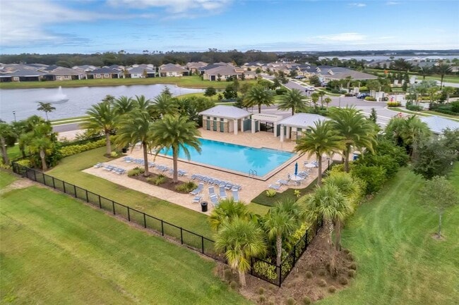 Building Photo - 5013 E Fountainwood Dr