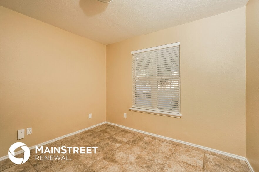 Building Photo - 160 Booker Palm