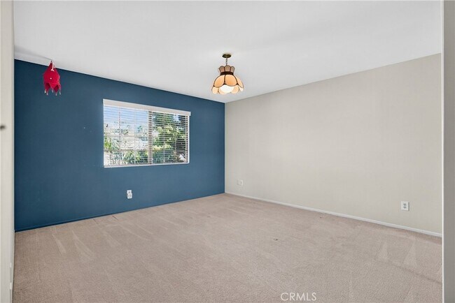Building Photo - 28917 Scotsview Dr
