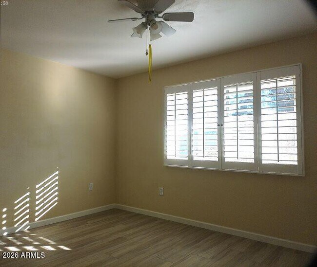 Building Photo - 11644 N Balboa Dr