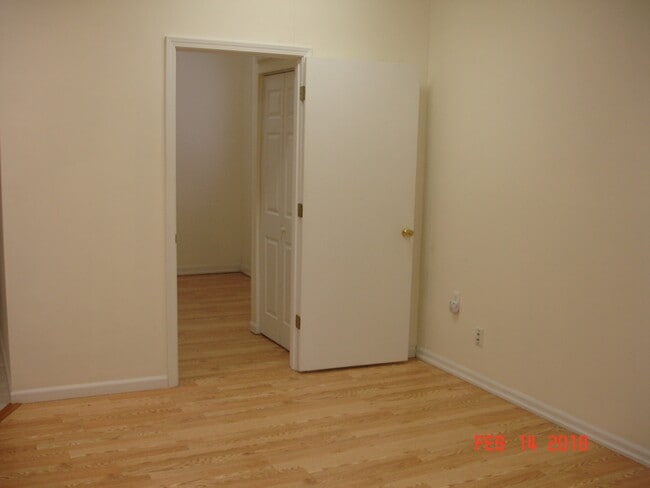 Building Photo - 503 SE 325th Rd