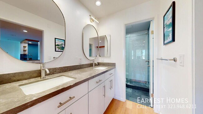 Building Photo - 8740 Tuscany Ave