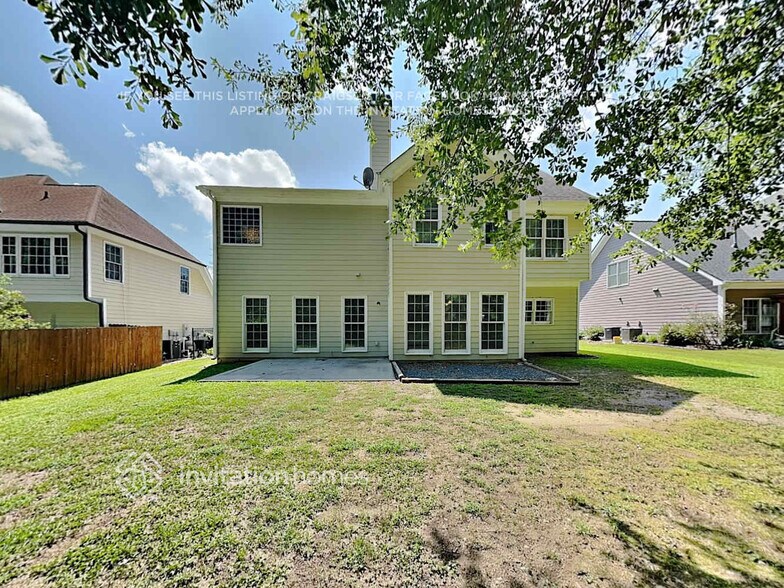 Building Photo - 134 Eastlake Landing