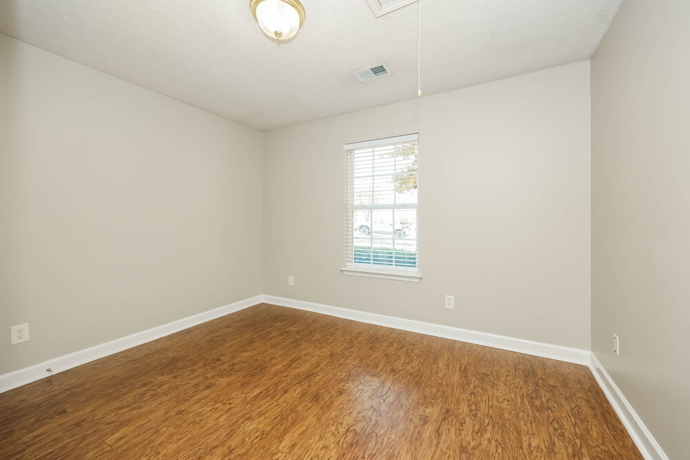 Building Photo - 1031 Lowrey Pl