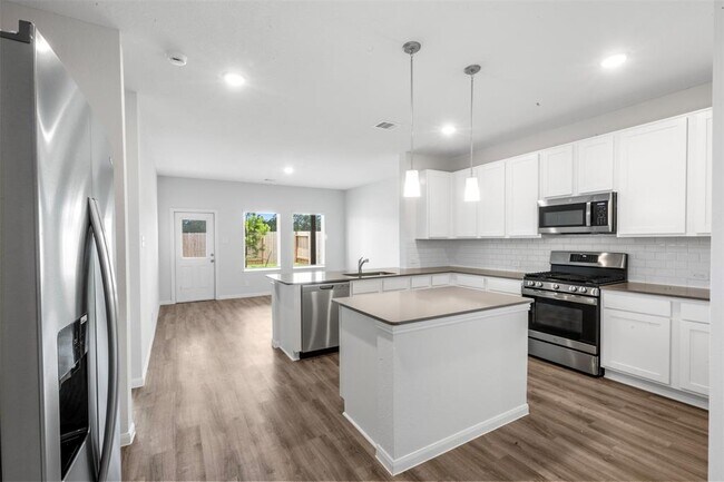 Building Photo - 10795 Sora Dr