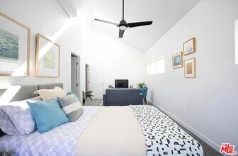Building Photo - 6044 La Prada St