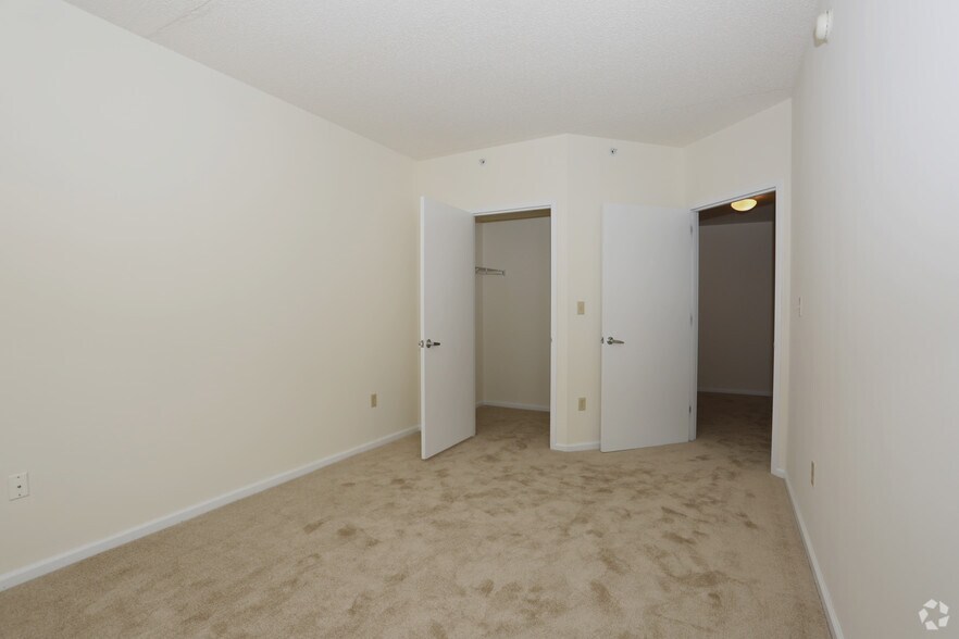 Parc at Lyndhurst 601 Riverside Ave Lyndhurst NJ 07071 Apartment Finder