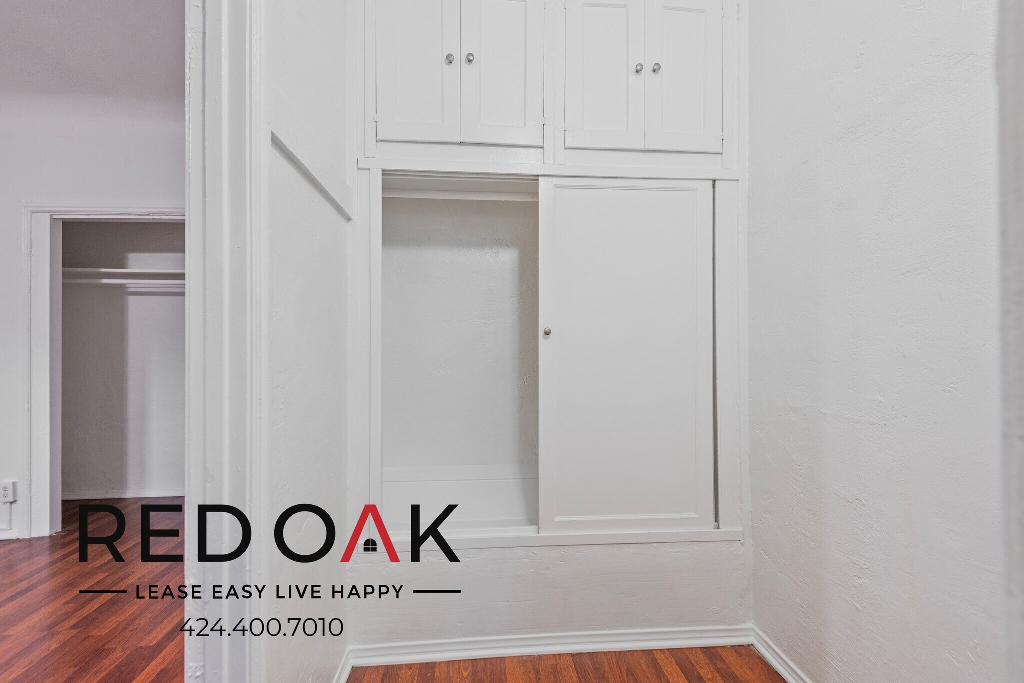 Building Photo - 849 S Oxford Ave