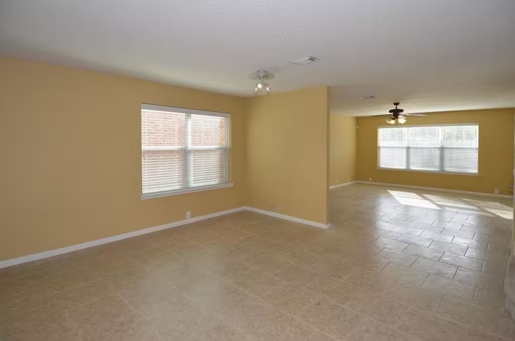 Building Photo - 7418 Rosebud Bend Dr